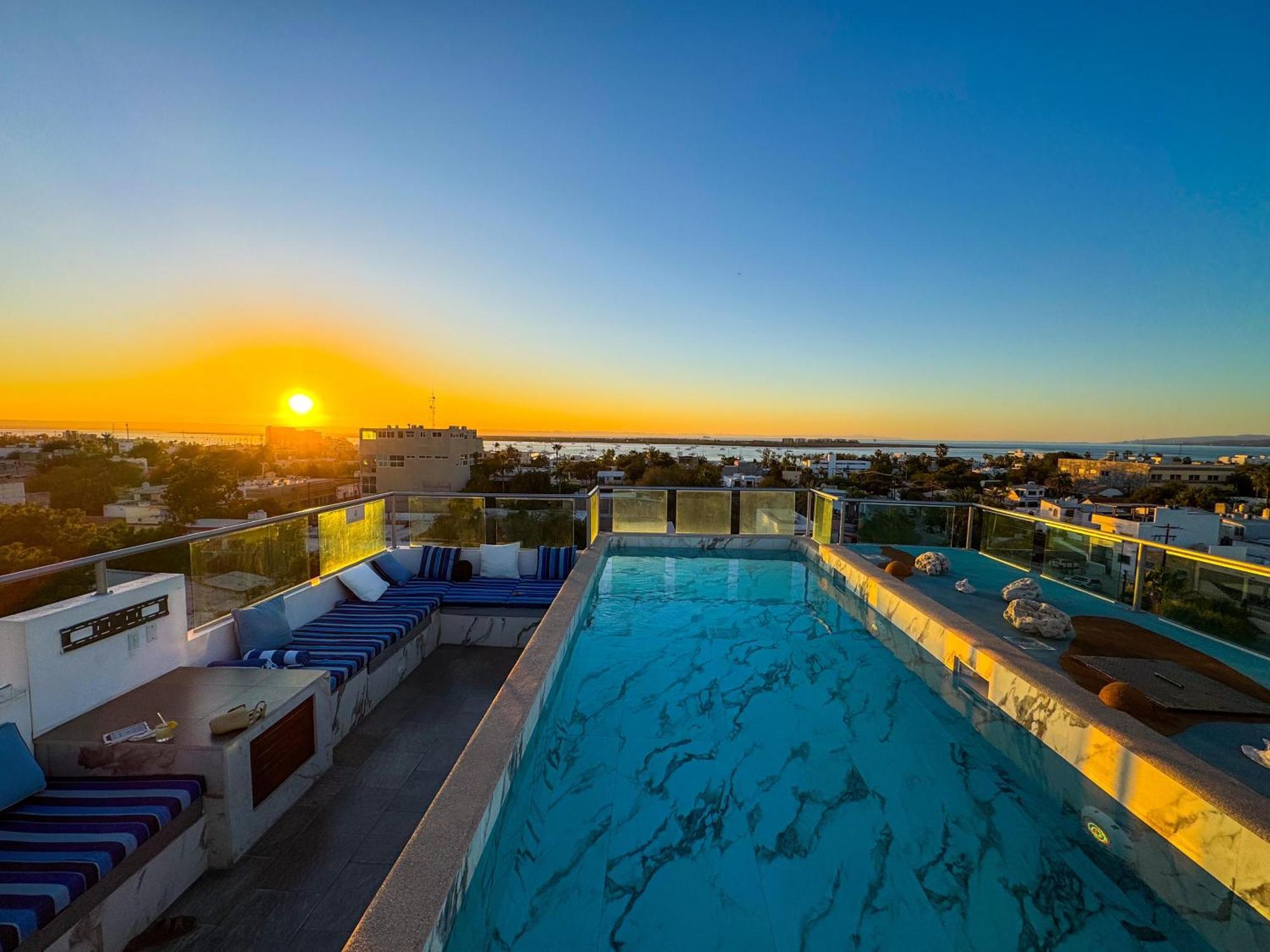 Hotel Hblue La Paz Exterior photo